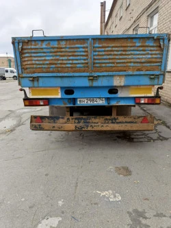 Полуприцеп -тяжеловоз ЧМЗАП-9906